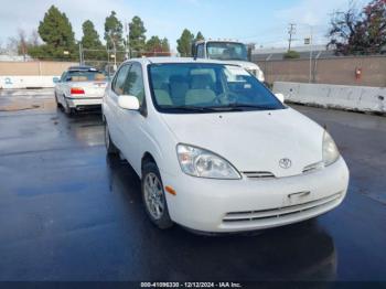  Salvage Toyota Prius