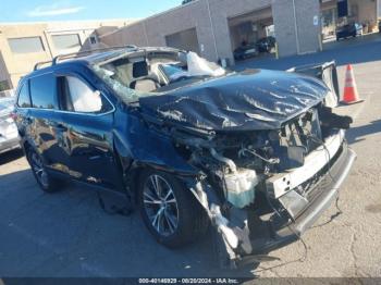  Salvage Toyota Highlander