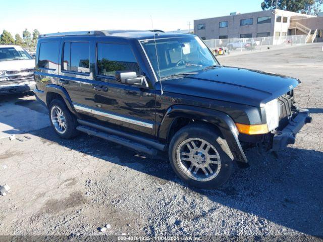  Salvage Jeep Commander