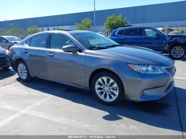  Salvage Lexus Es