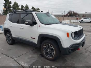  Salvage Jeep Renegade