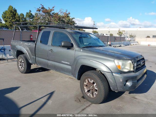  Salvage Toyota Tacoma