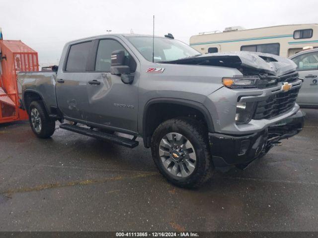  Salvage Chevrolet Silverado 2500