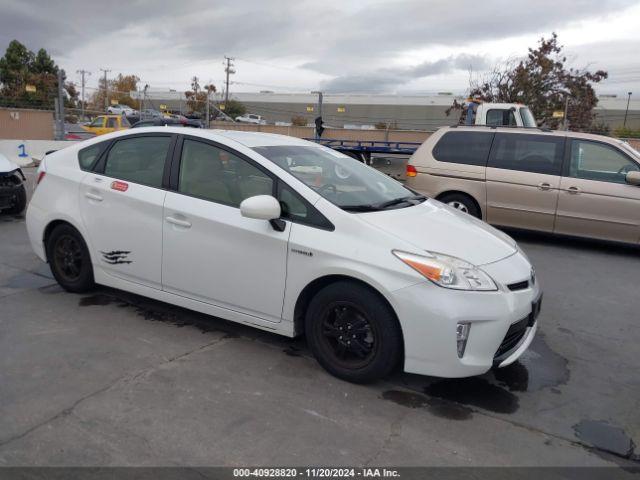  Salvage Toyota Prius