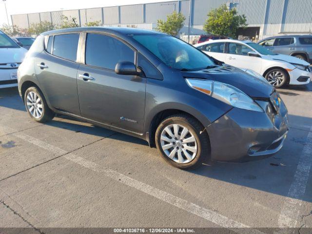  Salvage Nissan LEAF