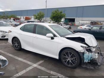  Salvage Toyota Camry