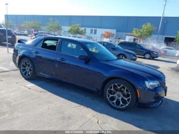  Salvage Chrysler 300