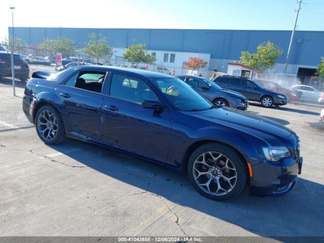  Salvage Chrysler 300