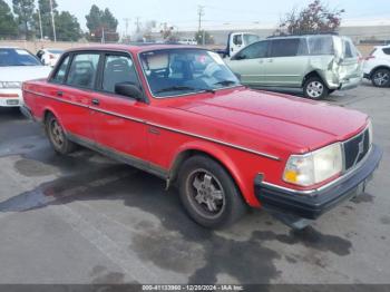  Salvage Volvo 244