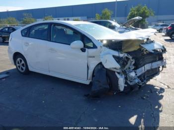  Salvage Toyota Prius