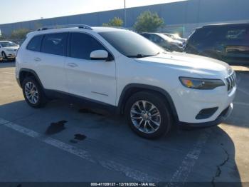  Salvage Jeep Cherokee