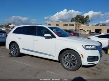  Salvage Audi Q7