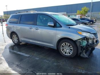  Salvage Toyota Sienna