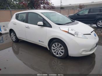  Salvage Nissan LEAF