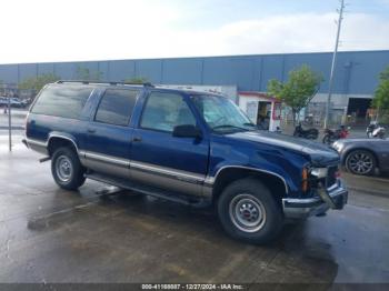  Salvage GMC Suburban 2500