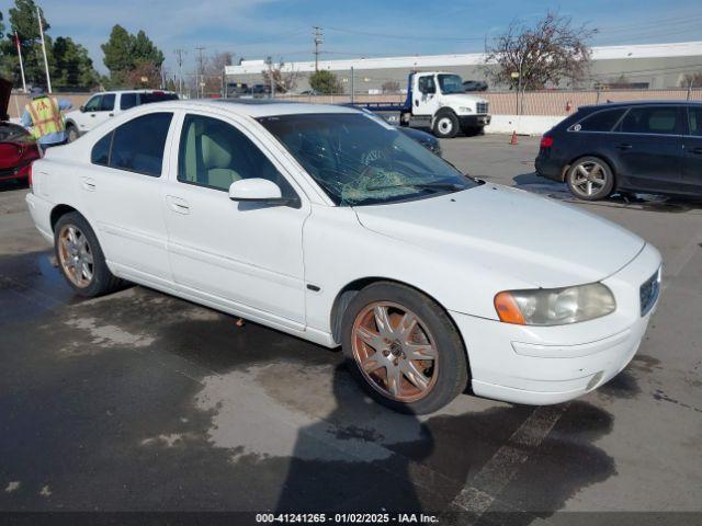  Salvage Volvo S60