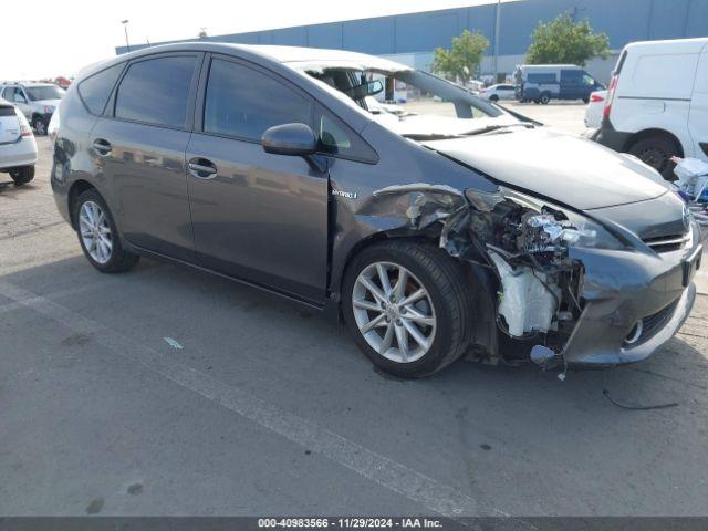  Salvage Toyota Prius v