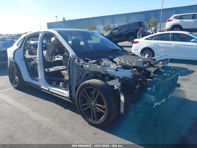  Salvage Porsche Cayenne Coupe