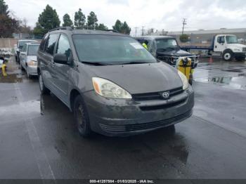  Salvage Toyota Sienna