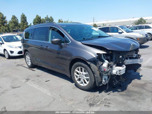  Salvage Chrysler Voyager