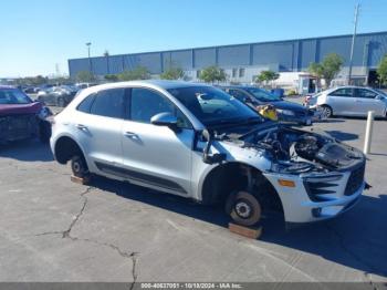  Salvage Porsche Macan