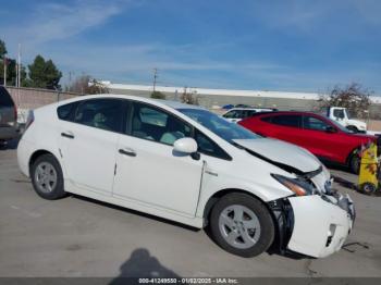  Salvage Toyota Prius