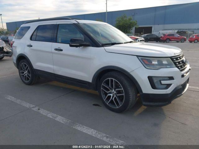  Salvage Ford Explorer