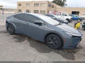  Salvage Toyota Prius