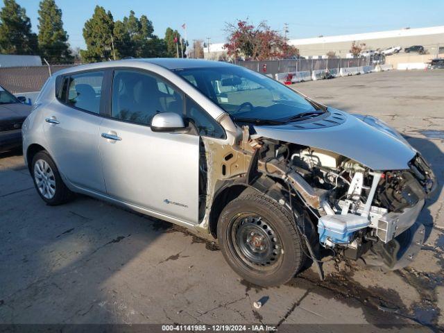  Salvage Nissan LEAF