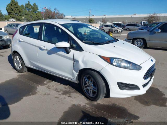  Salvage Ford Fiesta