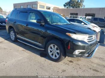  Salvage Toyota Highlander