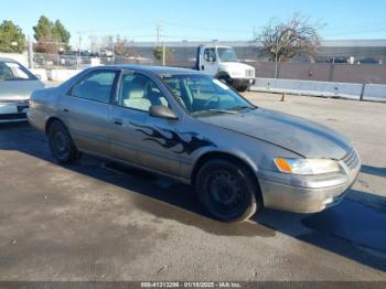  Salvage Toyota Camry