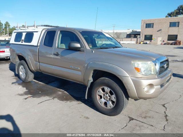  Salvage Toyota Tacoma