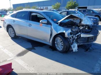  Salvage Toyota Avalon Hybrid