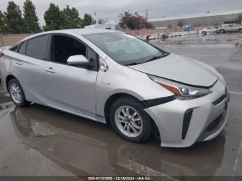  Salvage Toyota Prius