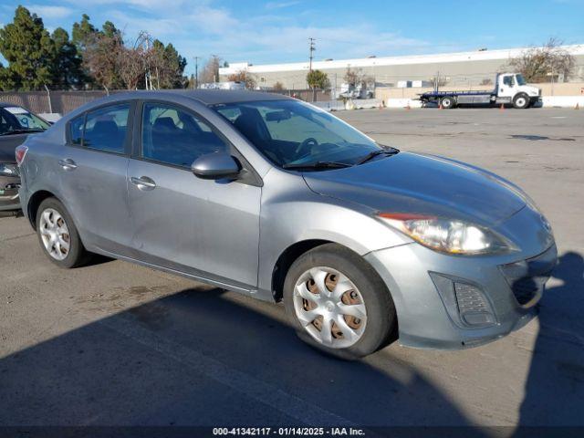  Salvage Mazda Mazda3