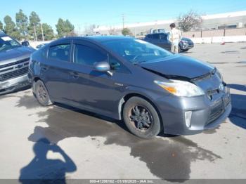  Salvage Toyota Prius