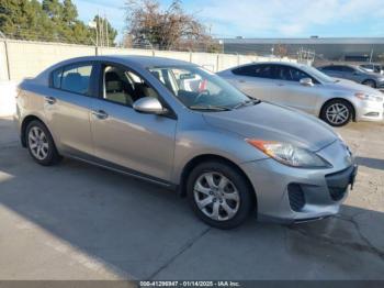  Salvage Mazda Mazda3