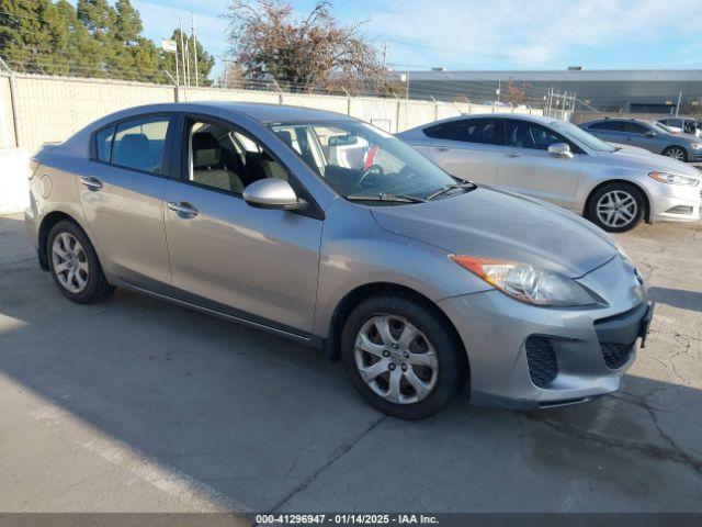  Salvage Mazda Mazda3