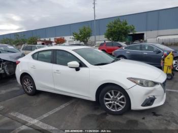  Salvage Mazda Mazda3