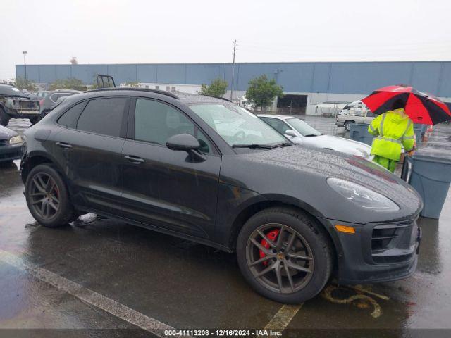  Salvage Porsche Macan