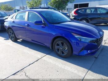  Salvage Hyundai ELANTRA