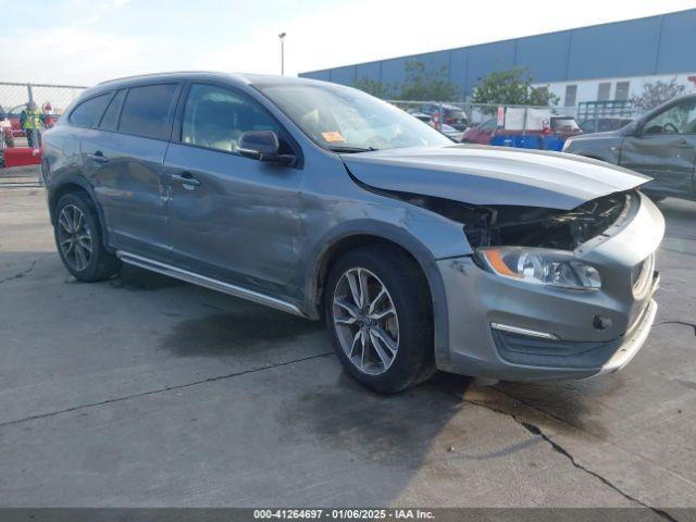  Salvage Volvo V60 Cross Country