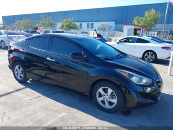  Salvage Hyundai ELANTRA