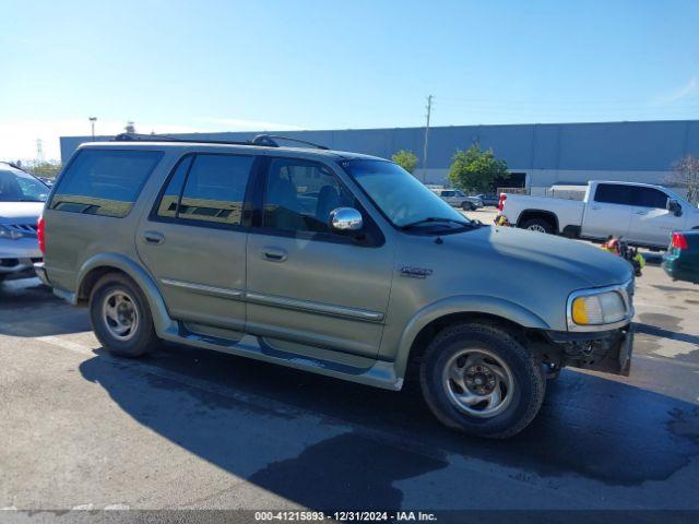  Salvage Ford Expedition