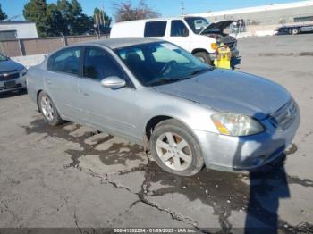  Salvage Nissan Altima