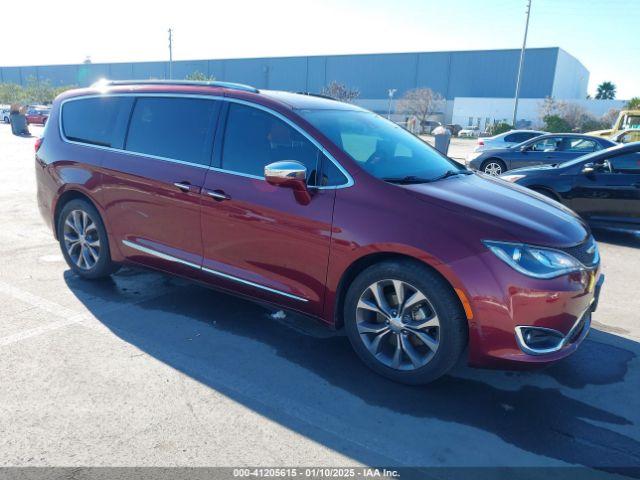  Salvage Chrysler Pacifica