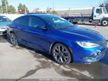  Salvage Chrysler 200