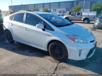  Salvage Toyota Prius