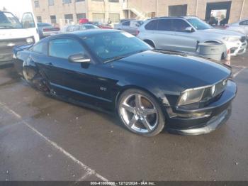  Salvage Ford Mustang